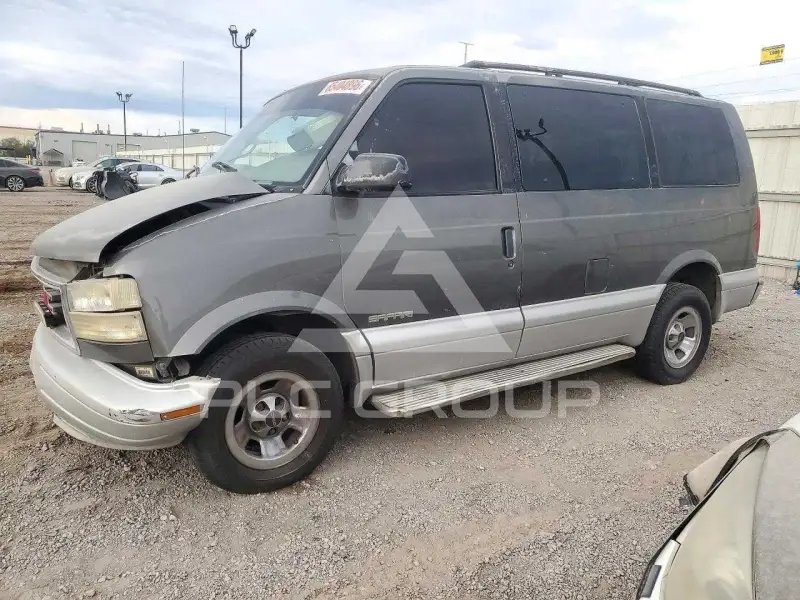 2000 GMC SAFARI photo