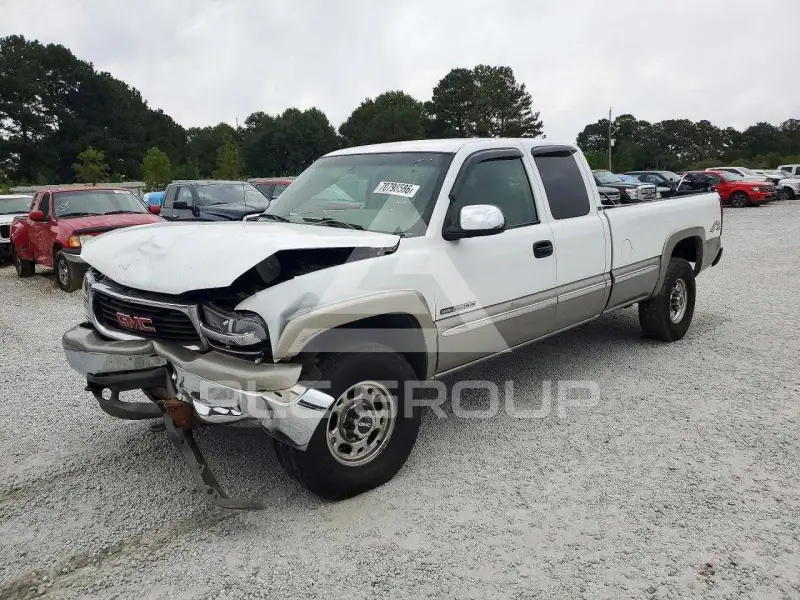 2000 GMC Sierra photo
