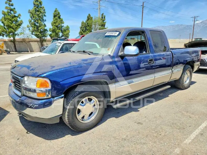 2000 GMC Sierra photo
