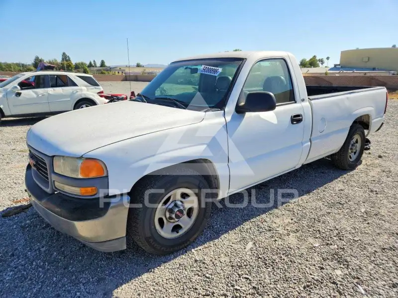 2000 GMC Sierra photo