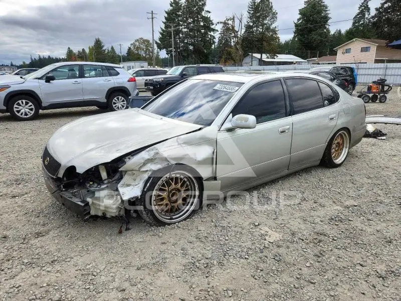 2000 Lexus GS300 photo