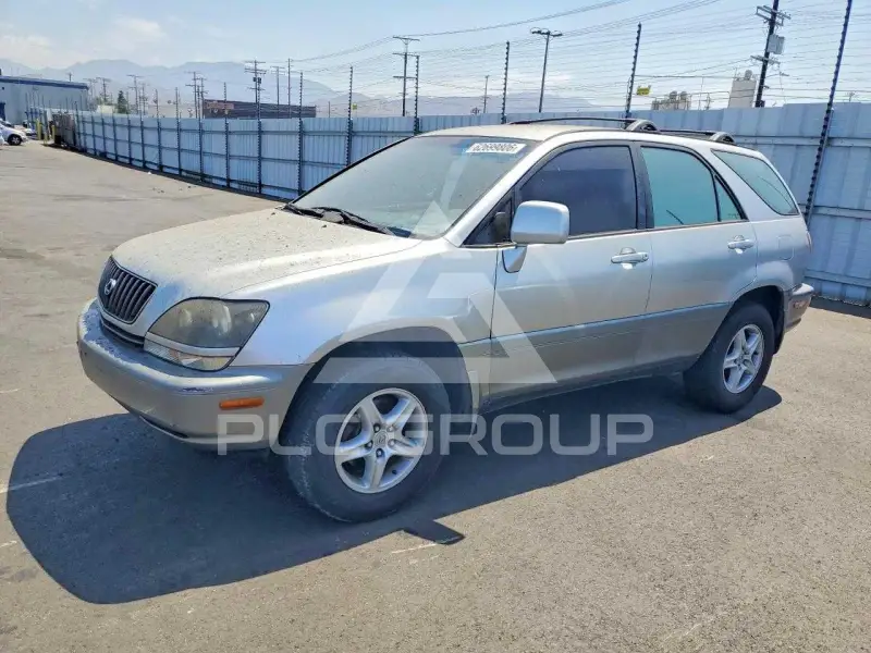 2000 Lexus RX300 photo