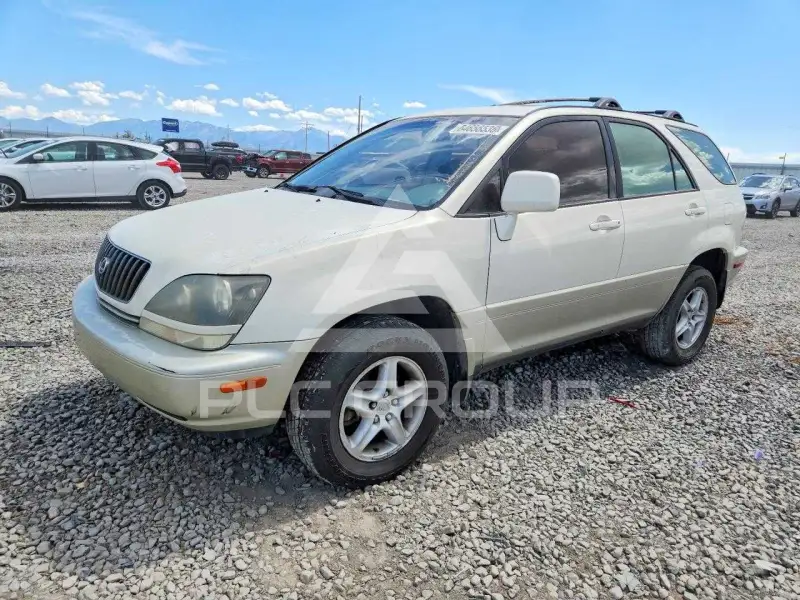 2000 Lexus RX300 photo