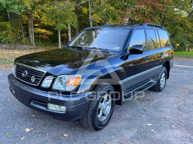 2000 Lexus LX470 photo