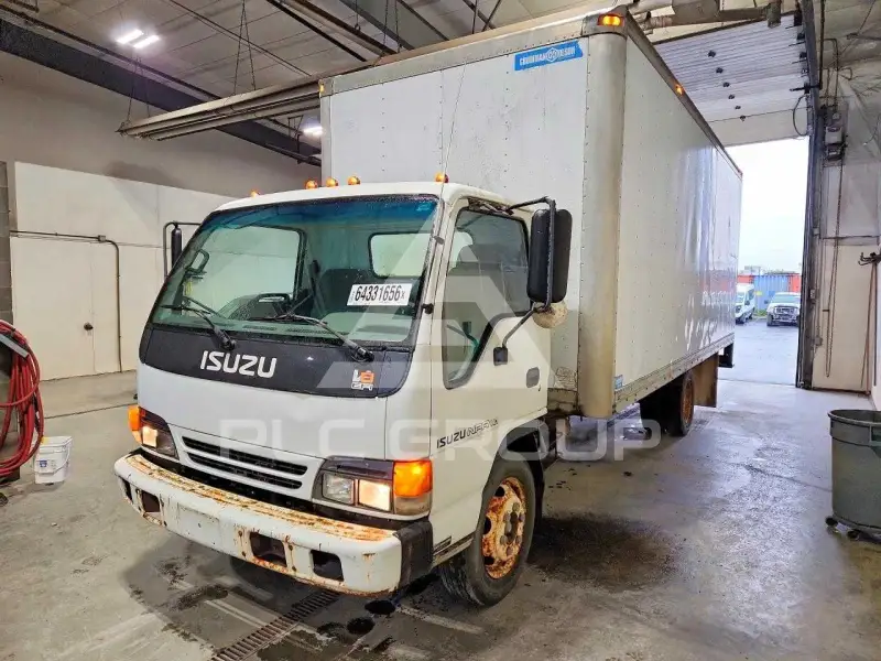 2000 Isuzu NPR фото