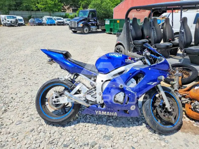 2000 Yamaha  photo