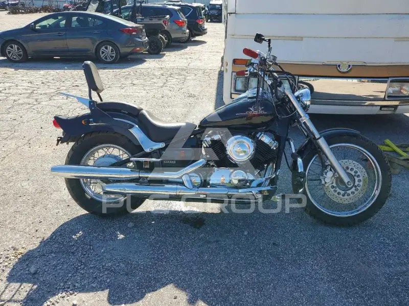 2000 Yamaha XVS650 фото