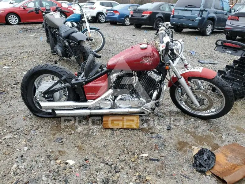 2000 Yamaha XVS650 фото