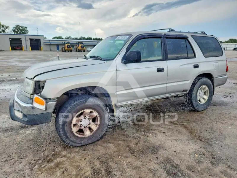 2000 Toyota 4 RUNNER photo