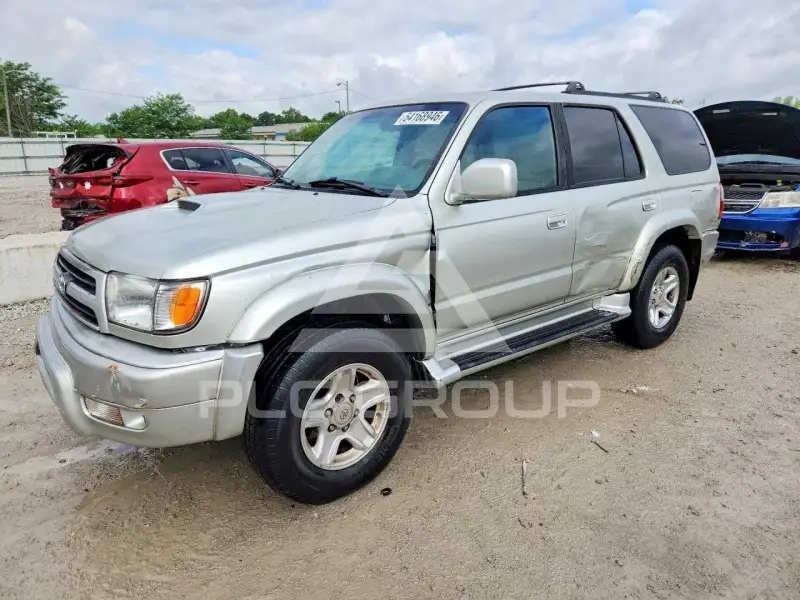 2000 Toyota 4 RUNNER photo