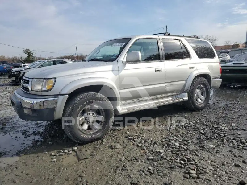 2000 Toyota 4 RUNNER photo