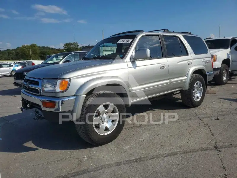2000 Toyota 4 RUNNER photo