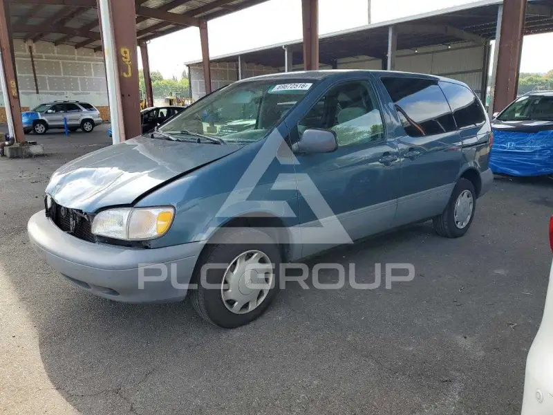 2000 Toyota SIENNA photo