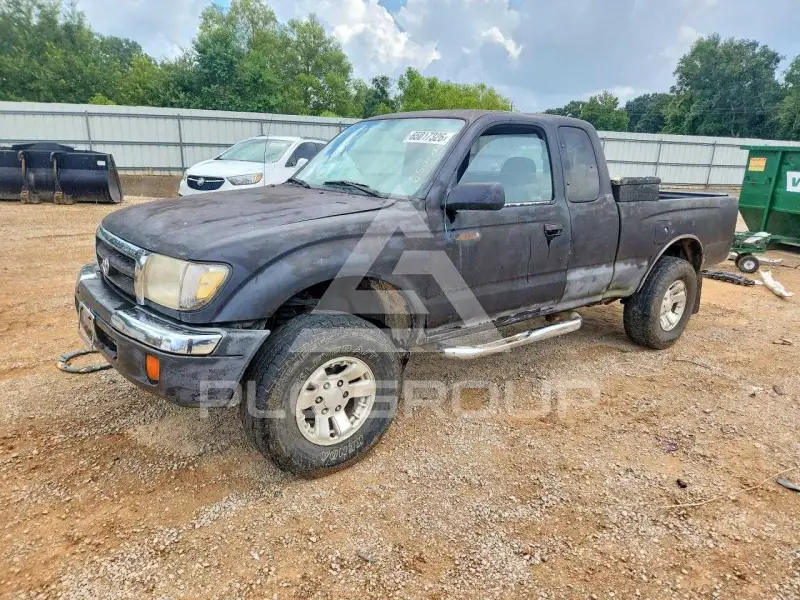 2000 Toyota TACOMA photo
