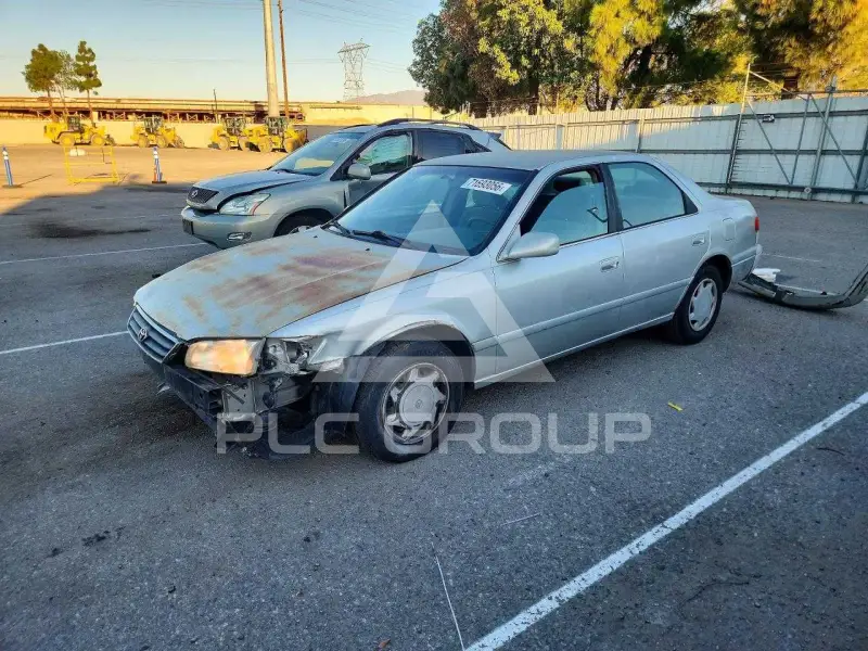 2000 Toyota CAMRY фото
