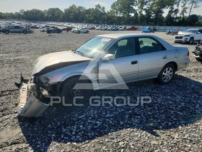 2000 Toyota CAMRY фото