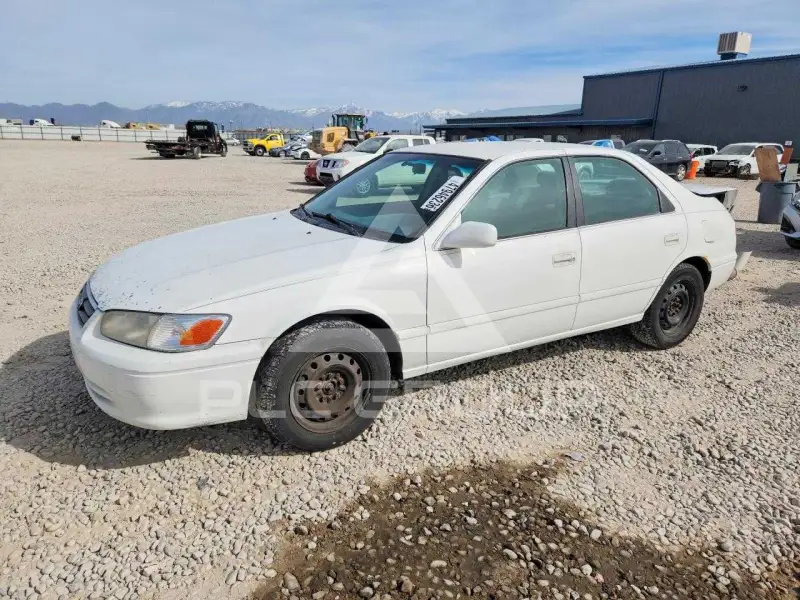 2000 Toyota CAMRY фото