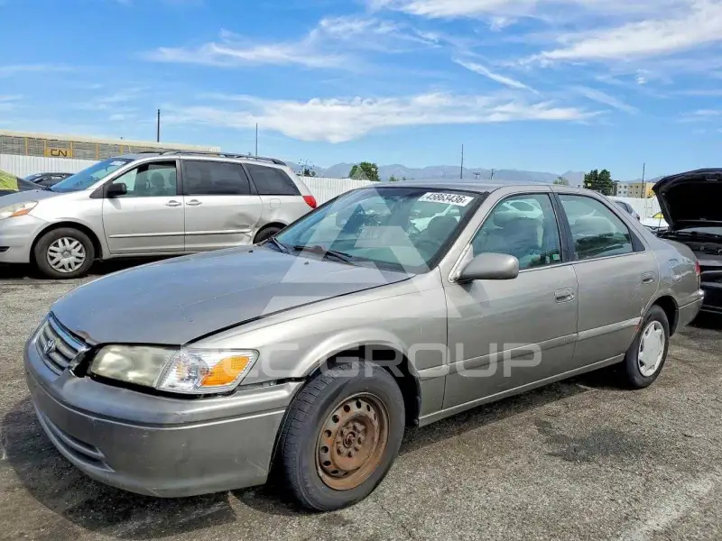 2000 Toyota CAMRY фото