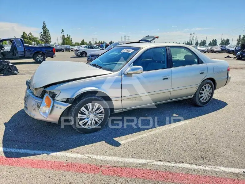 2000 Toyota CAMRY фото