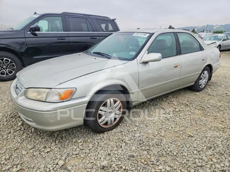 2000 Toyota CAMRY photo
