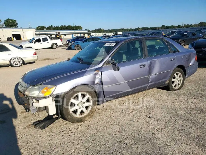 2000 Toyota AVALON фото