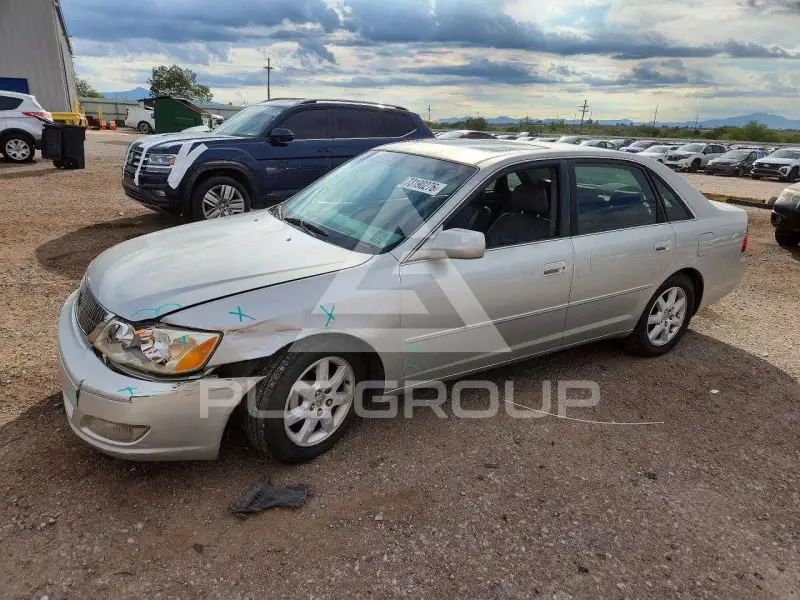 2000 Toyota AVALON фото