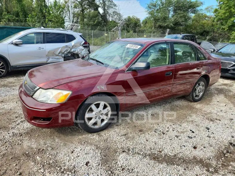 2000 Toyota AVALON photo