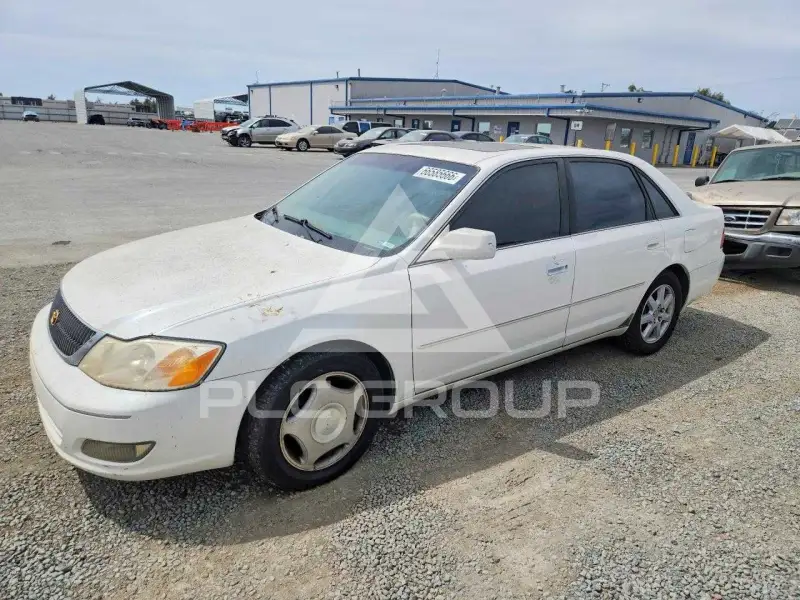 2000 Toyota AVALON фото