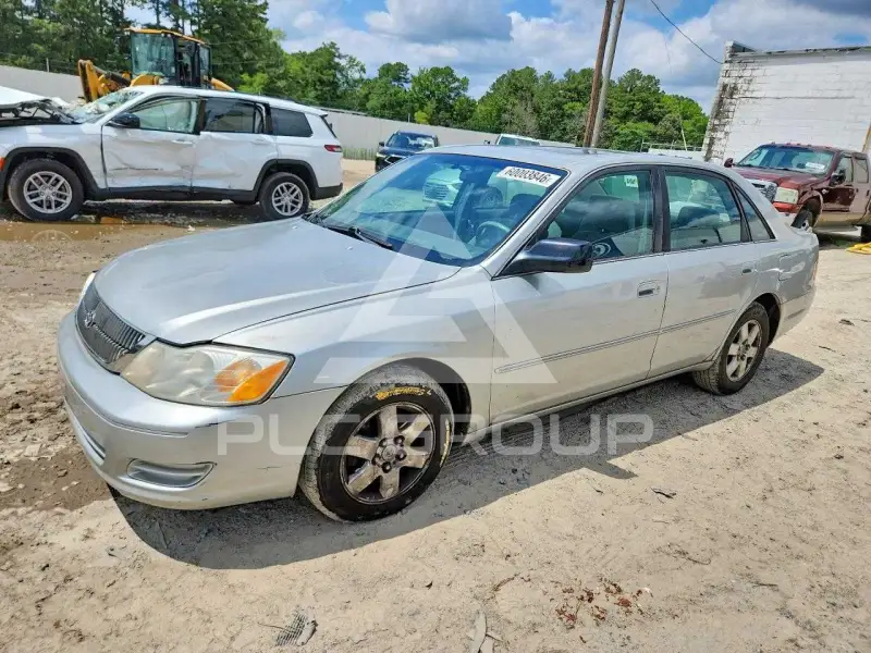 2000 Toyota AVALON фото