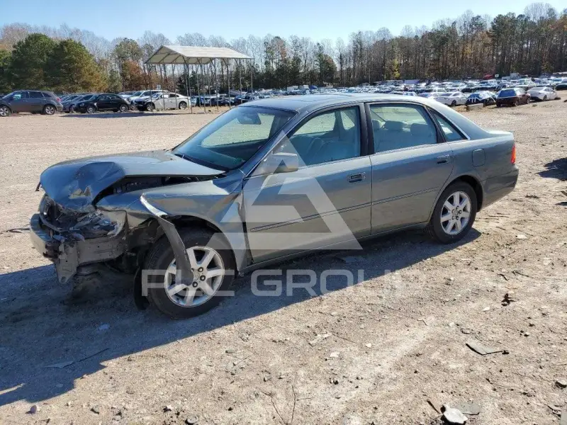 2000 Toyota AVALON photo
