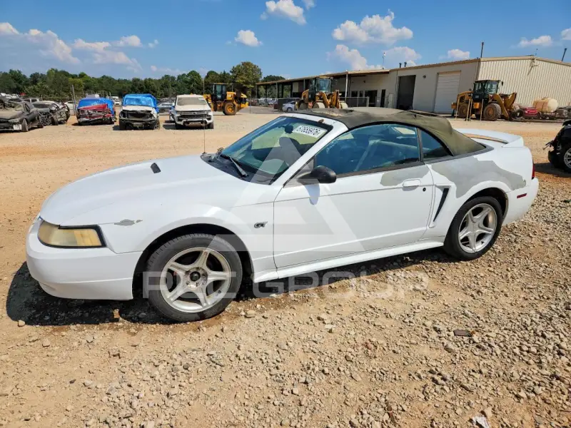 2000 Ford MUSTANG photo