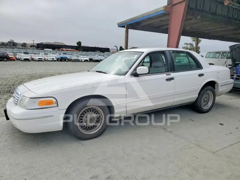 2000 Ford CROWN photo
