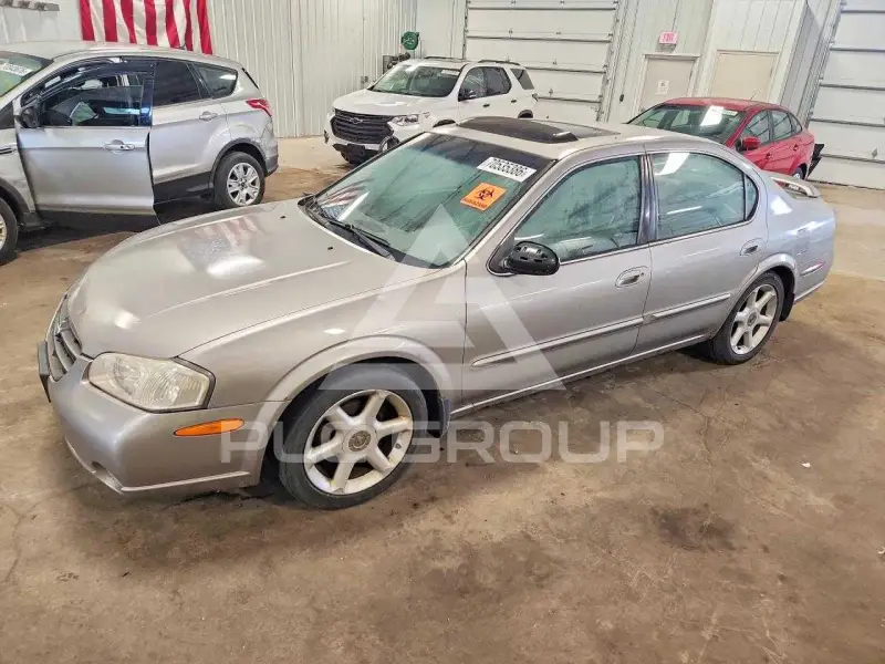 2001 Nissan MAXIMA photo
