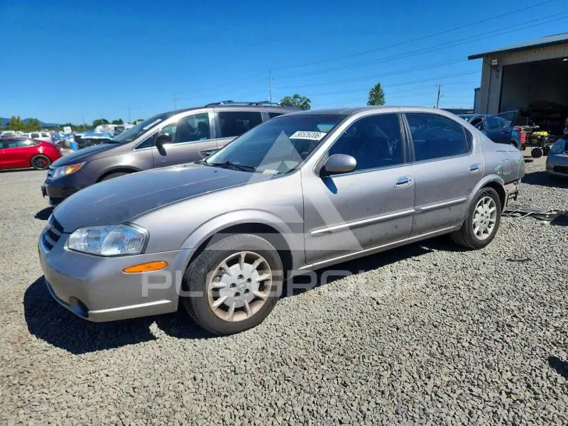 2001 Nissan MAXIMA photo