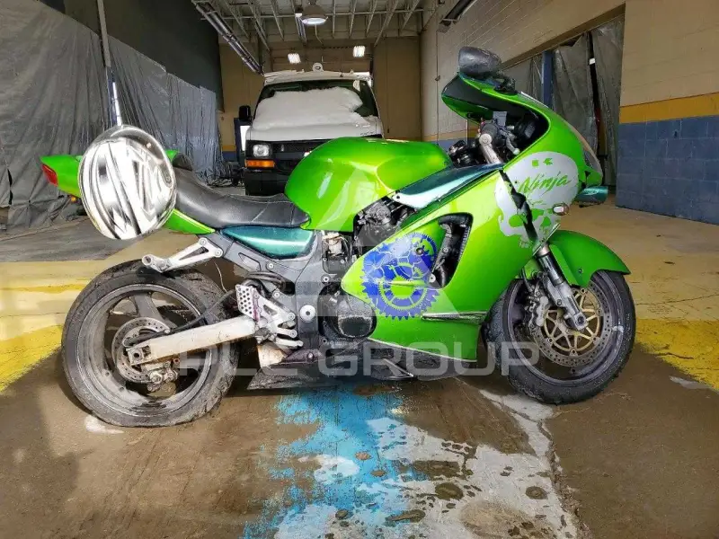 2001 Kawasaki ZX1200 фото