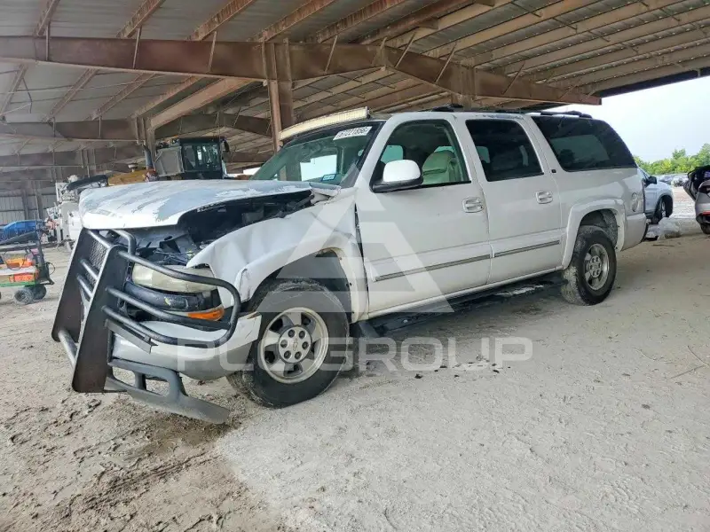 2001 Chevrolet Suburan photo
