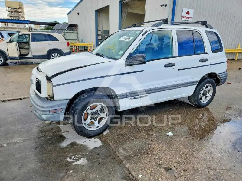 2001 Chevrolet TRACKER фото
