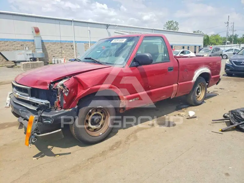 2001 Chevrolet S10 photo