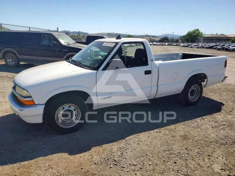 2001 Chevrolet S10 фото
