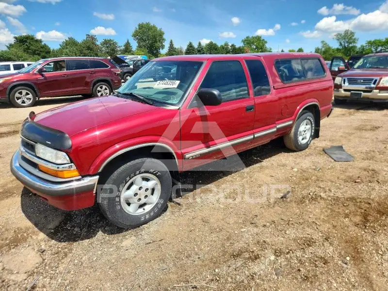 2001 Chevrolet S10 фото
