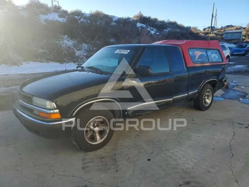 2001 Chevrolet S10 фото