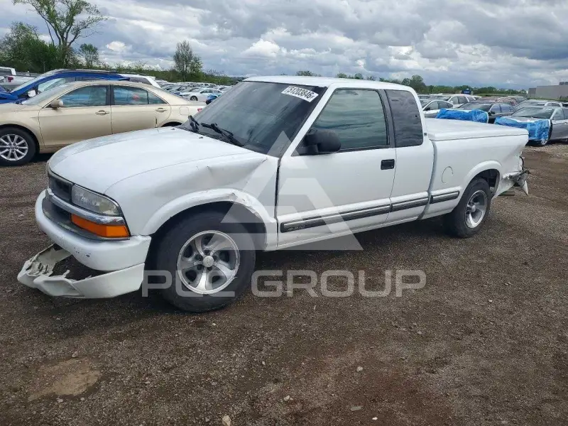 2001 Chevrolet S10 фото