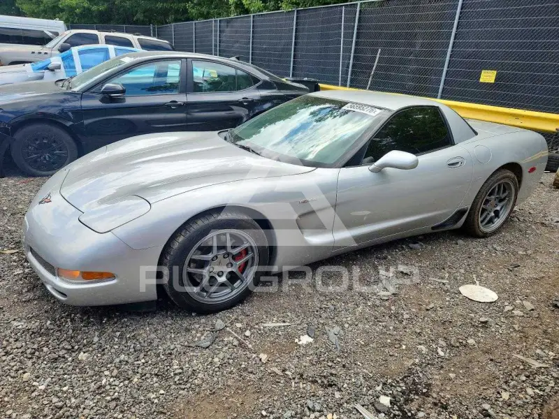 2001 Chevrolet Corvette фото