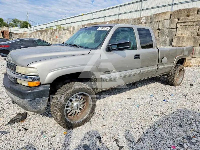 2001 Chevrolet Silverado photo