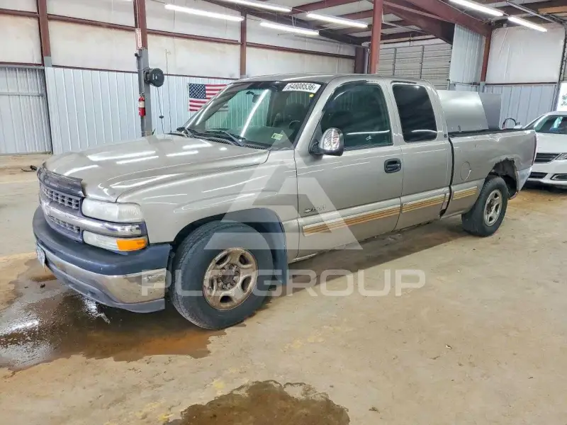 2001 Chevrolet Silverado photo