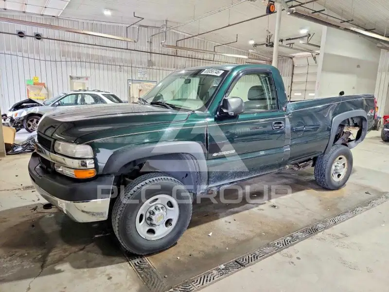 2001 Chevrolet Silverado photo