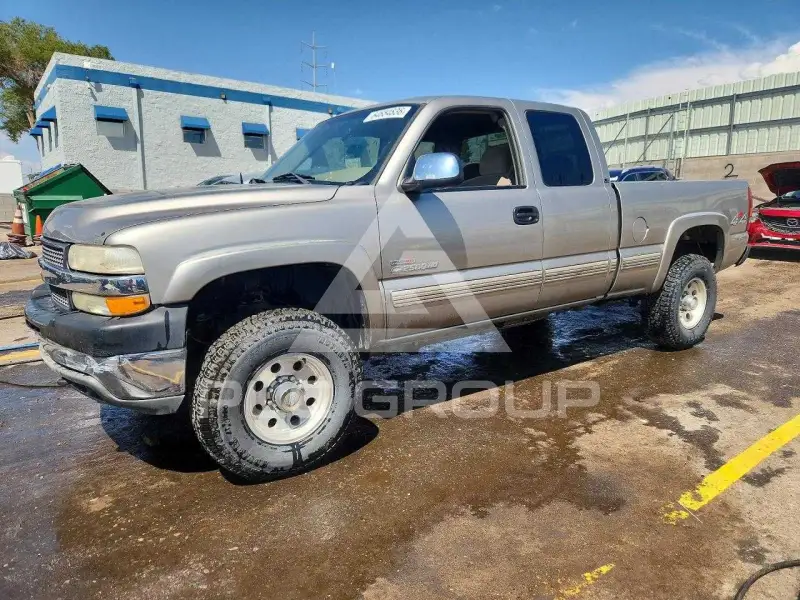 2001 Chevrolet Silverado photo