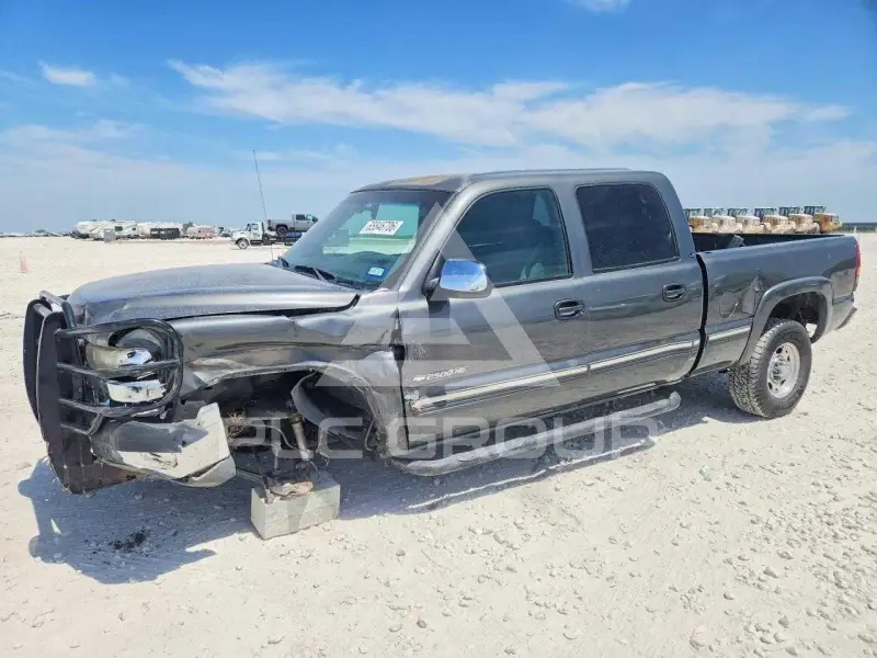 2001 Chevrolet Silverado photo