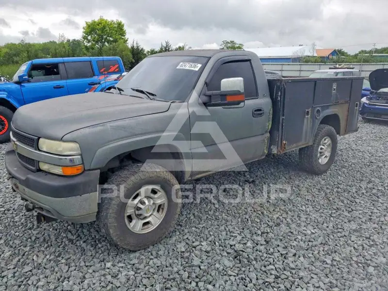 2001 Chevrolet Silverado photo