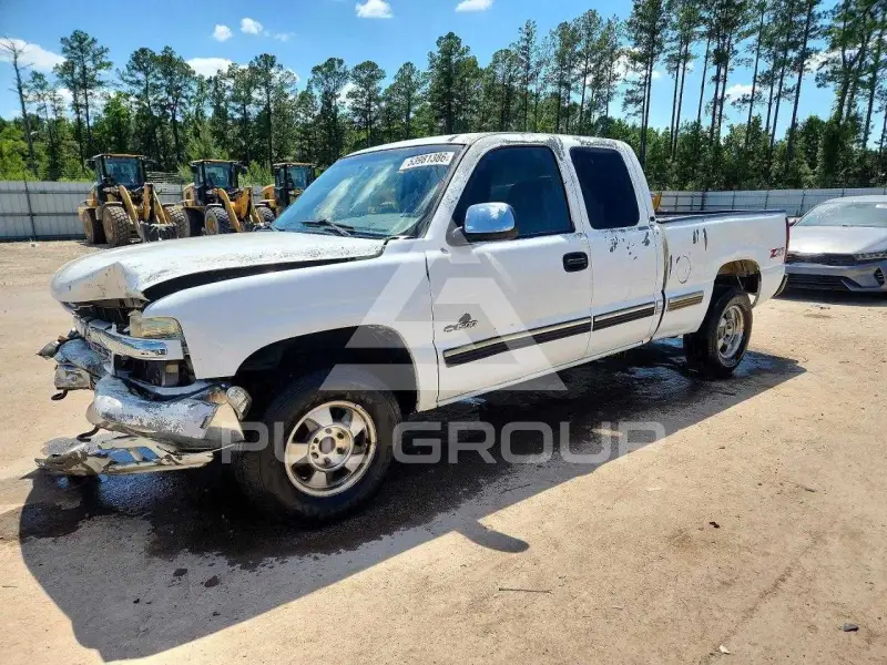 2001 Chevrolet Silverado photo